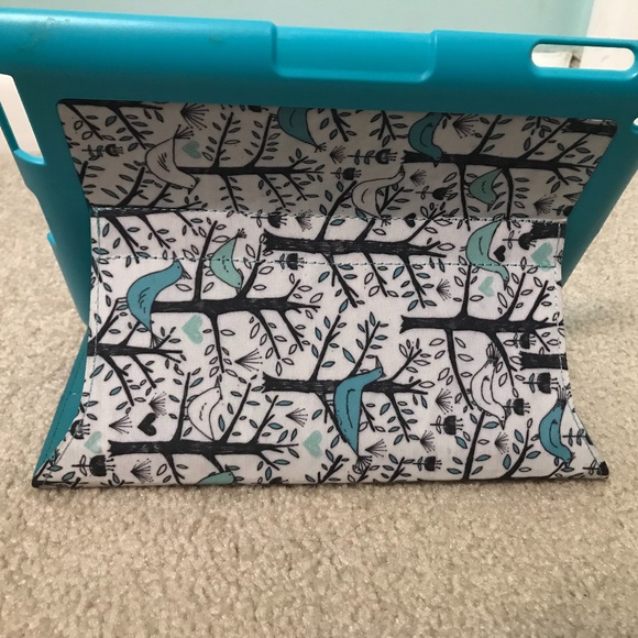 iPad Tablet Case - Picture 4 of 5